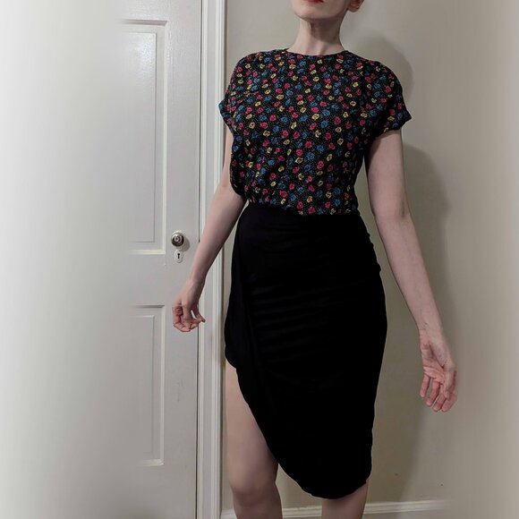 bnwt ASOS asymmetrical draped black skirt 6 M - Picture 4 of 4